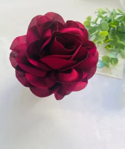 Κορδέλα με τριαντάφυλλο μπορντό