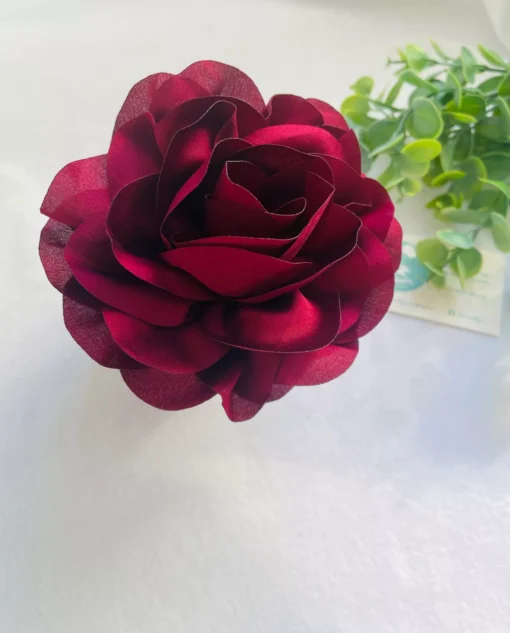 Κορδέλα με τριαντάφυλλο μπορντό